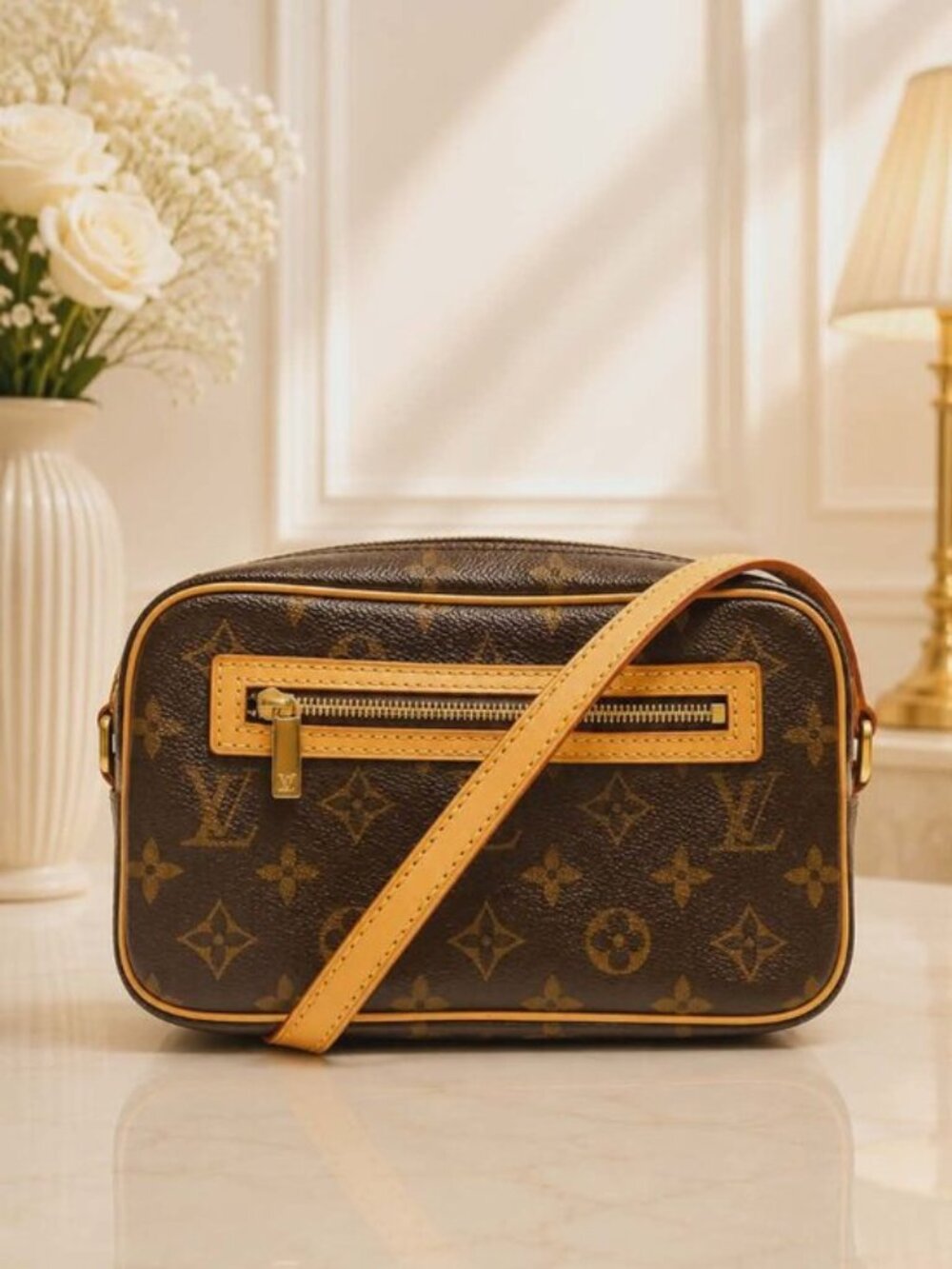 Authentic Louis Vuitton Pochette Cite Monogram Shoulder Bag Brown Canvas
